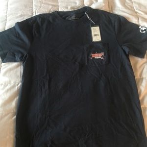Vineyard Vine Tee Shirt